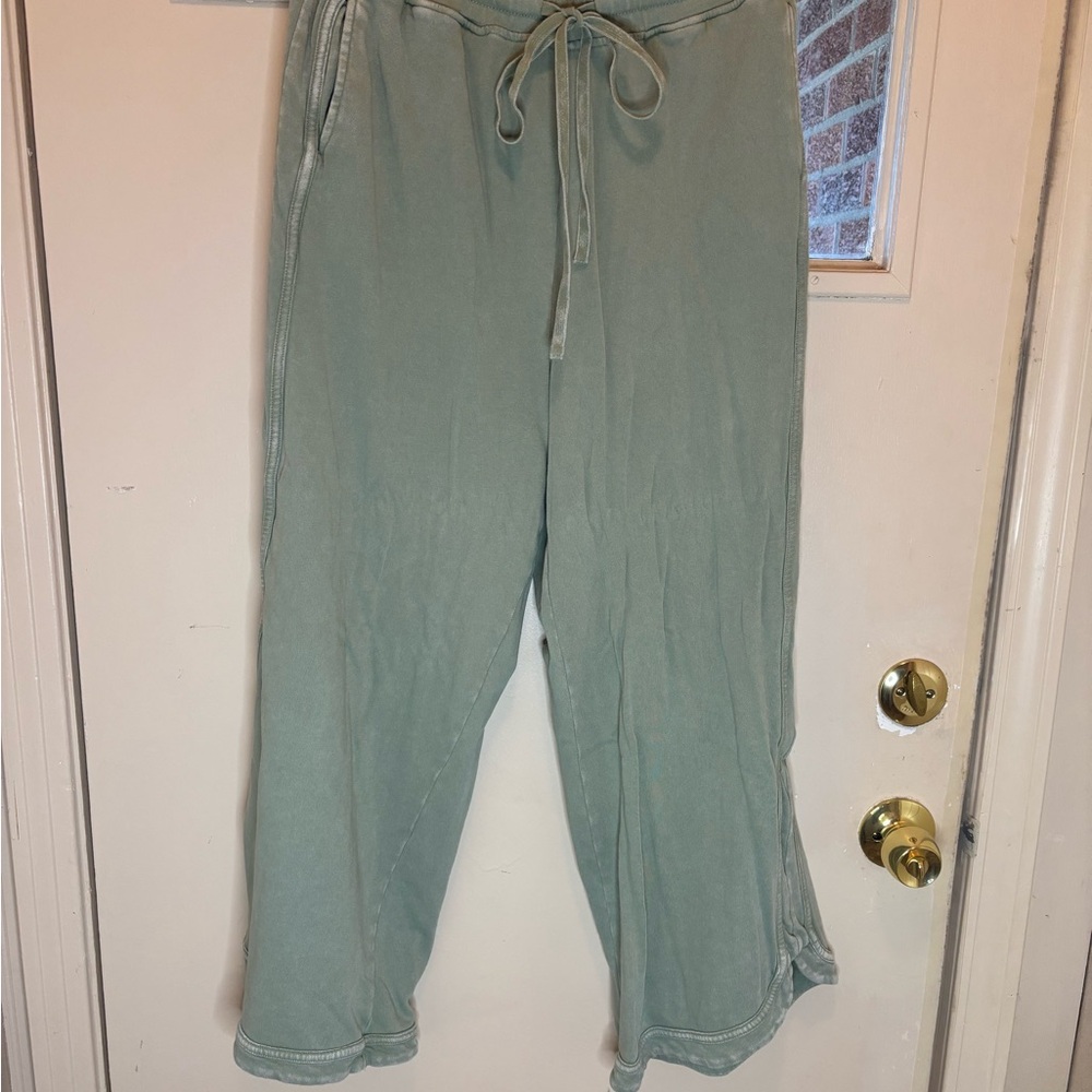 easel Sage Green Drawstring Wide-Leg Joggers